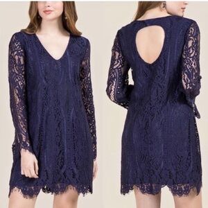 Francesca’s Navy Lace Long Sleeve Shift Dress, Cut Out Back — Size Small